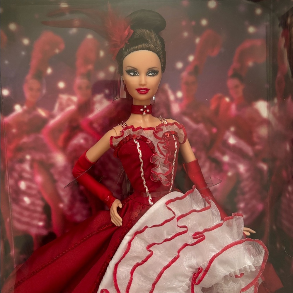 Barbie Moulin Rouge Collector Doll - Picture 2 of 4